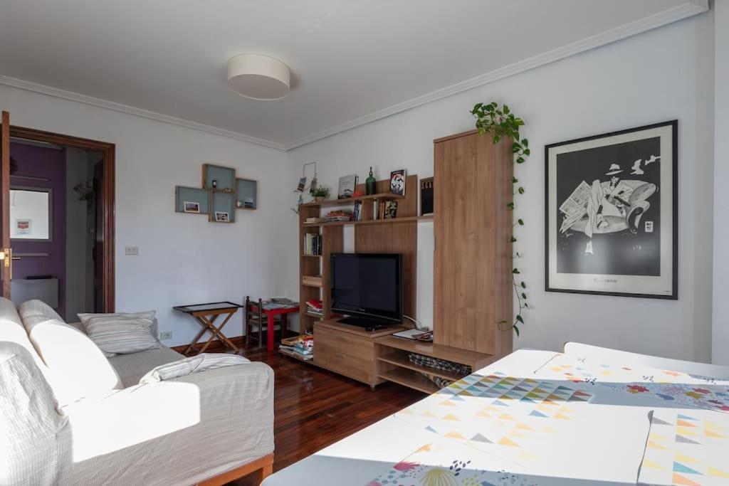 Bonito Piso Con Vistas, Centrico, Acogedor Apartment Vigo Exterior photo