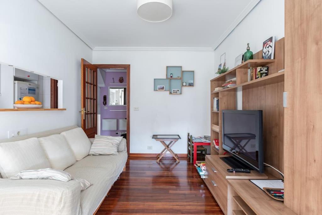 Bonito Piso Con Vistas, Centrico, Acogedor Apartment Vigo Exterior photo
